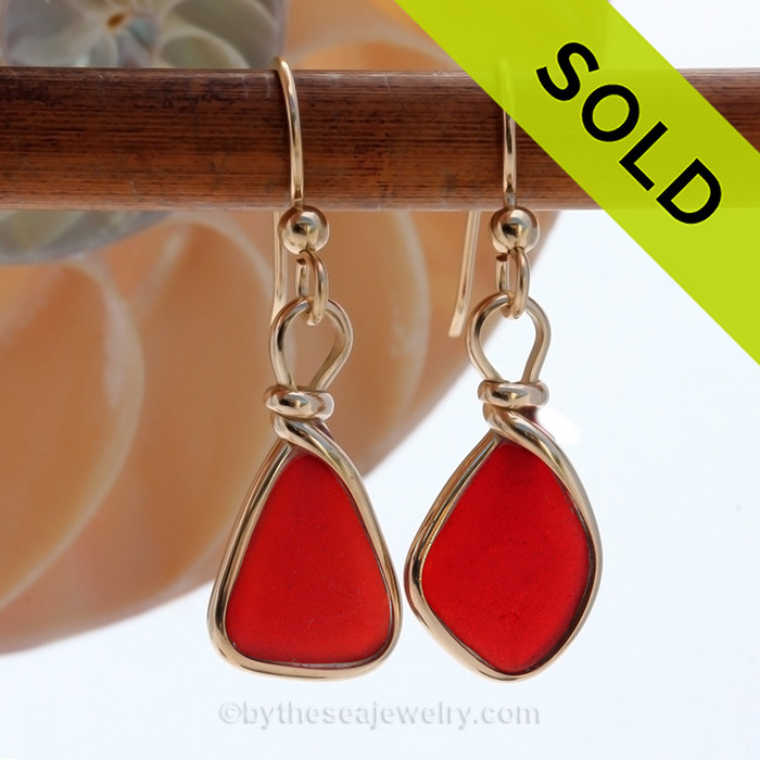 P-E-R-F-E-C-T Ruby Red Genuine Sea Glass Earrings in our Original Wire Bezel© setting lets all the color of these beautiful gold set beach found sea glass pieces shine!
SOLD - Sorry these Red Sea Glass Earrings are NO LONGER AVAILABLE!