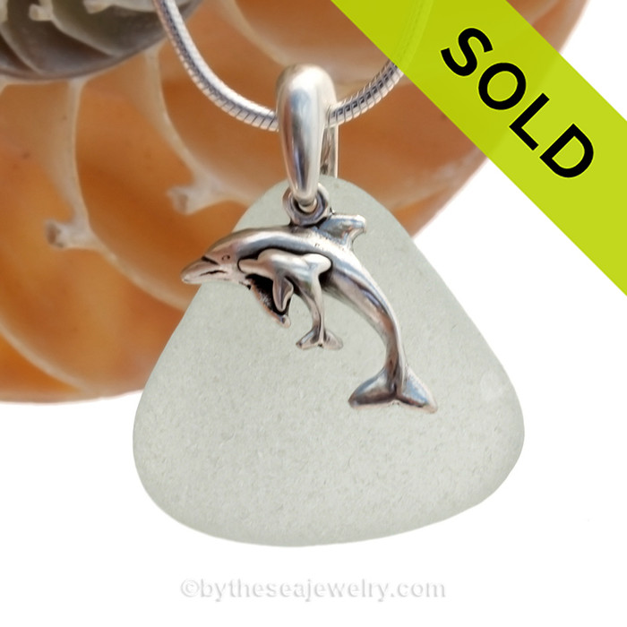 A PERFECT Seafoam Green Genuine Sea Glass Necklace in Solid Sterling Silver with a Momma and Baby Dolphin Charm.
SOLD - Sorry this Sea Glass Necklace is NO LONGER AVAILABLE!