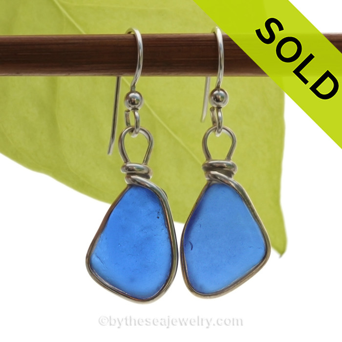 Genuine Bright Blue Sea Glass Earrings in our Original Wire Bezel© Sterling Silver setting.
SOLD - Sorry these Rare Sea Glass Earrings are NO LONGER AVAILABLE!