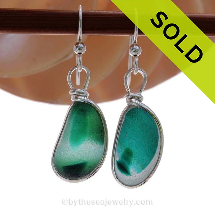 LARGE Mixed or Multi Green and Teal Sea Glass Earrings set in our Original Wire Bezel© setting In Solid Sterling Silver.
SOLD - Sorry these Sea Glass Earrings are NO LONGER AVAILABLE!