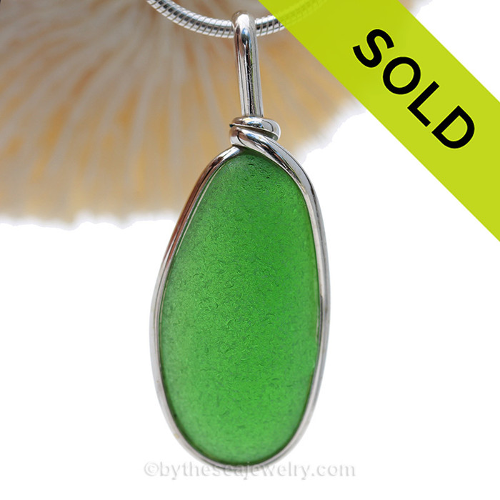 PERFECT Oval Bright Green Sea Glass In Original Silver Wire Bezel© Wire Pendant 