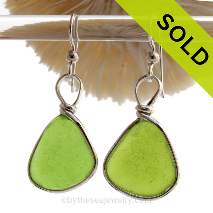 Natural Triangles of Lime Green Genuine Sea Glass Earrings In Sterling Silver Original Wire Bezel©
SOLD - Sorry this Sea Glass Jewelry selection is NO LONGER AVAILABLE!