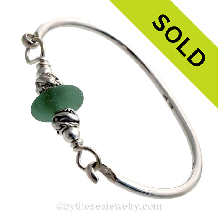 Mixed Aqua Green Sea Glass W/ Swimming Dolphin Beads Premium Bangle Bracelet