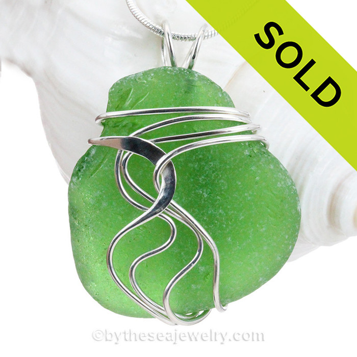Green Genuine Sea Glass In Sterling Waves© Setting Pendant