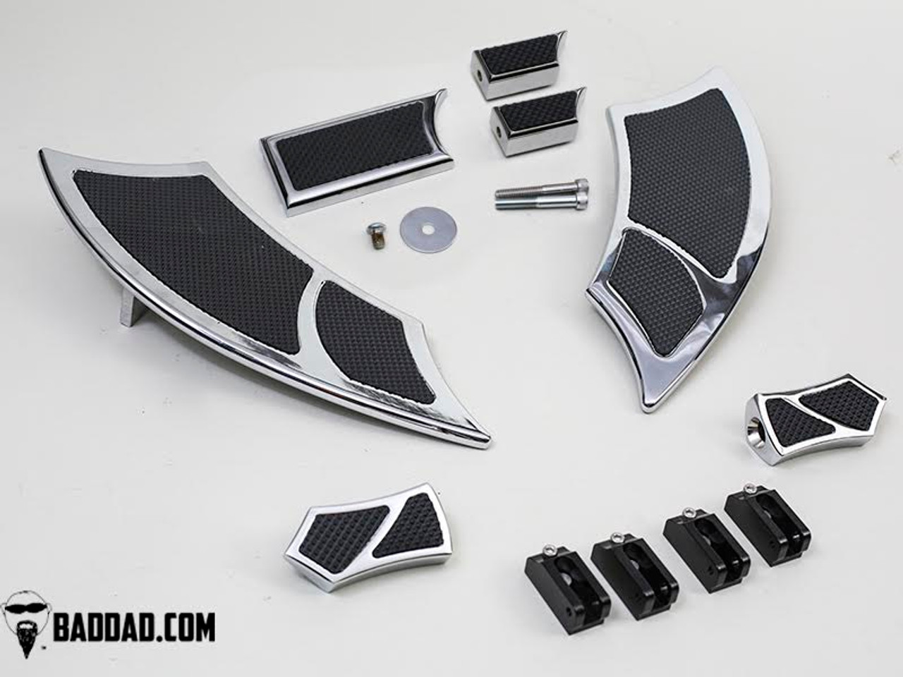 Bad Dad Floorboard Kit 992 Chrome w/ Passenger Pegs Bad Dad Floorboard Kit 992 Chrome w/ Passenger Pegs