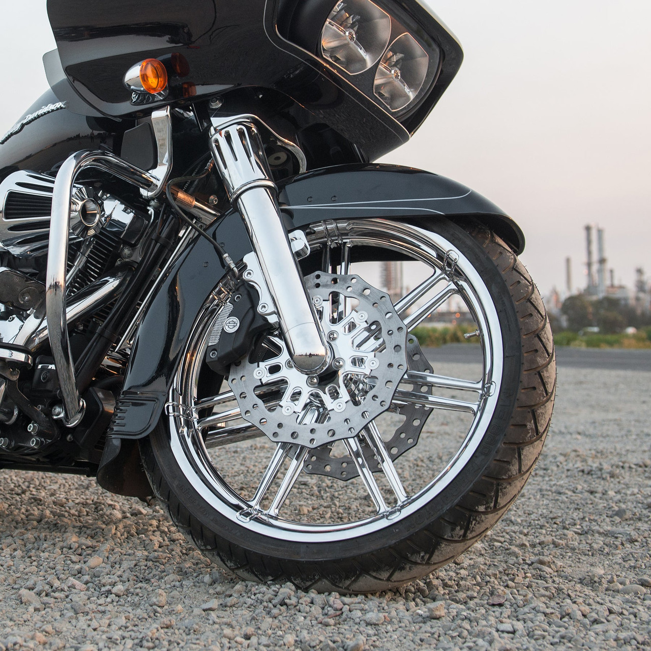 Arlen Ness 11.8" 7 Valve Brake Rotor FLT Hub Mount Chrome Arlen Ness 11.8" 7 Valve Brake Rotor FLT Hub Mount Chrome