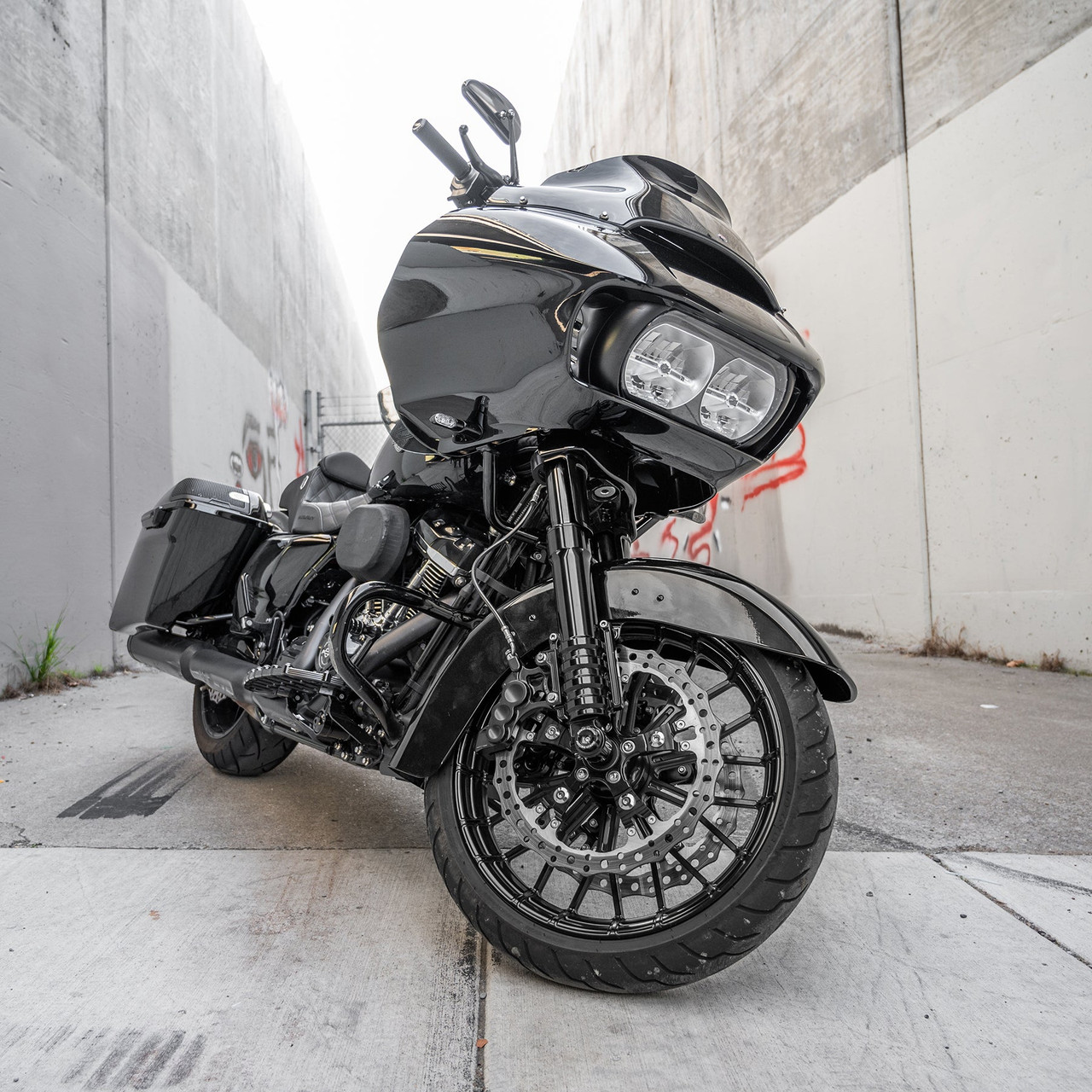 Arlen Ness Black 49mm Fork Tubes 2017+ Harley Touring