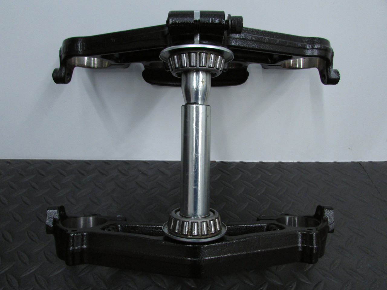 Harley Davidson Take Off Triple Trees