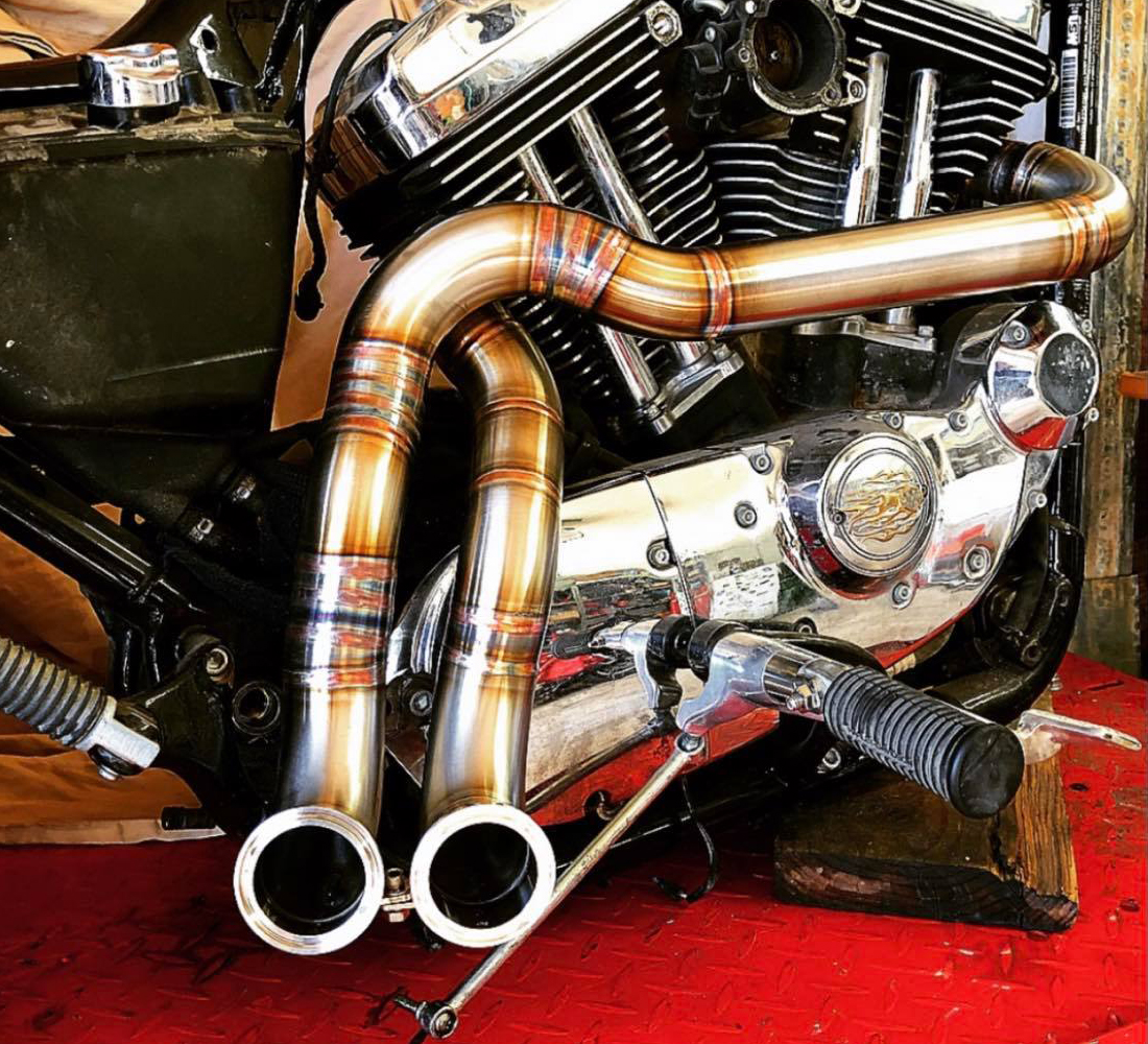 Graffeo Twisted Dual Flat Tips Stainless Steel Exhaust for Harley