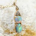 GRAND SHOW 14KT GOLD AUSTRALIAN OPAL NECKLACE