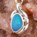 *PRIVATE BEACHES STERLING SILVER AUSTRALIAN OPAL NECKLACE *PRIVATE BEACHES STERLING SILVER AUSTRALIAN OPAL NECKLACE