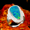 *OCEAN FIRE 18KT GOLD AND DIAMOND OPAL RING