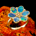 * 1 MAGICAL FLOWERS 18KT GOLD  AND DIAMOND OPAL RING