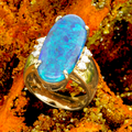 * 1 COSMIC FIRE 18KT GOLD AND DIAMOND OPAL RING