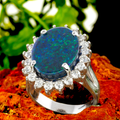 *TIDAL LIGHT 18KT GOLD  AND DIAMOND OPAL RING