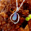 * 1 ASTRAL KISS 14KT WHITE GOLD OPAL CHARM