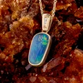 * 1 GARDEN AURORA 14KT YELLOW GOLD OPAL NECKLACE