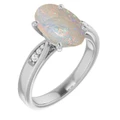 Oval White Opal 1_Sterling Silver_Oval