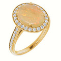 Oval Black Opal 4_Yellow Gold_Oval