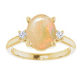 Oval Black Opal 4_Yellow Gold_Oval