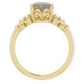 Oval White Opal 1_Yellow Gold_Oval