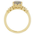 Oval White Opal 1_Yellow Gold_Oval