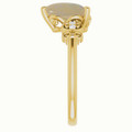 Teardrop White Opal 43_Yellow Gold_Teardrop