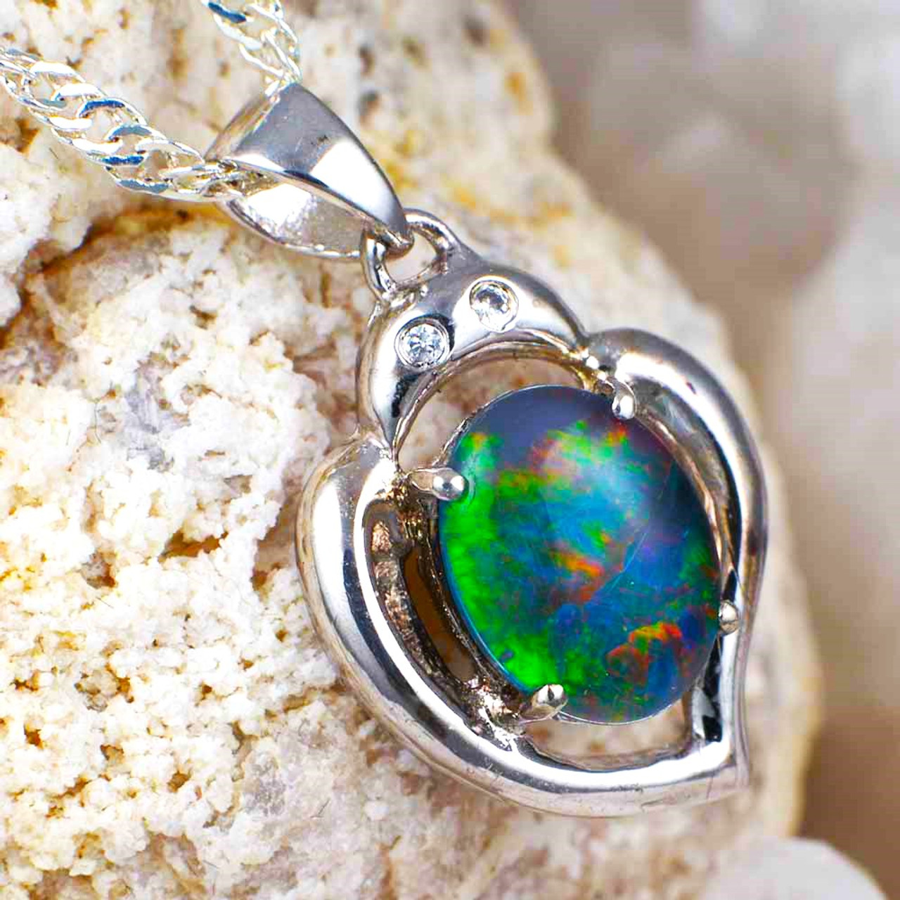 HEARTHROB STERLING SILVER AUSTRALIAN OPAL NECKLACE