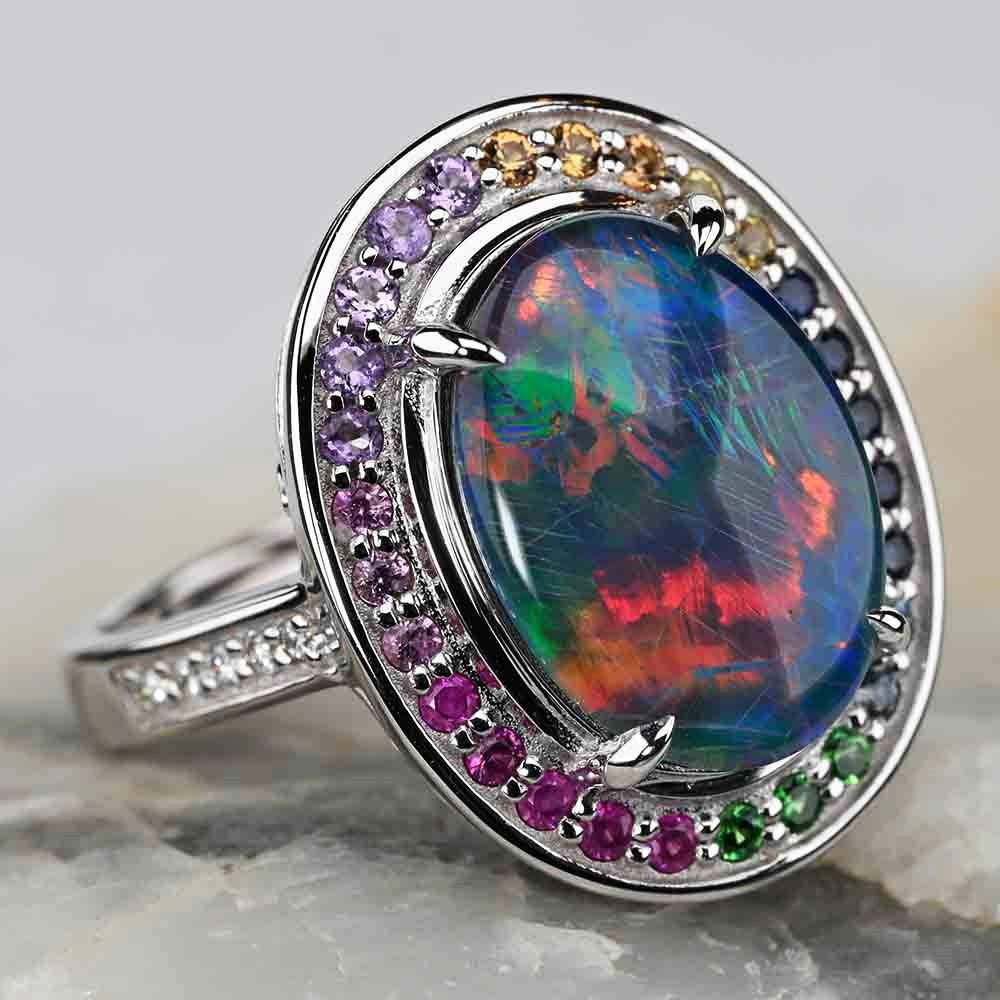 DELICIOUS DARLING 14KT WHITE GOLD & Diamond AUSTRALIAN OPAL RING