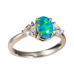   * A SOFT GIRL STERLING SILVER AUSTRALIAN OPAL RING