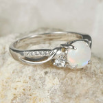  *     EYE BRIGHT STERLING SILVER AUSTRALIAN WHITE OPAL RING