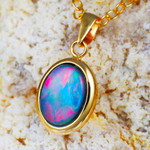 SHINE RED 14KT YELLOW GOLD AUSTRALIAN OPAL NECKLACE