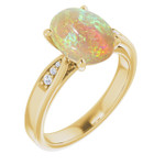 Oval White Opal 30_Yellow Gold_Oval