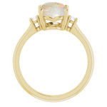 Oval White Opal 18_Yellow Gold_Oval