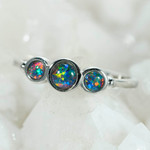 *RITZY STERLING SILVER AUSTRALIAN OPAL RING