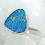 *GUIDING LIGHT STERLING SILVER AUSTRALIAN OPAL RING