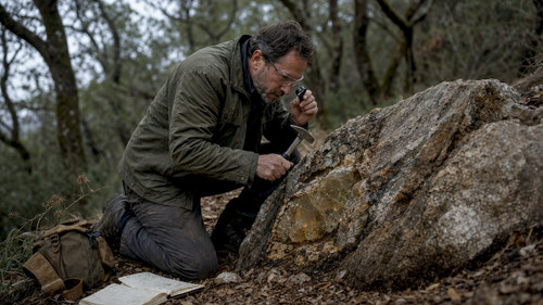 Edelstein-Naturformation erklärt: Geologie und Entstehung