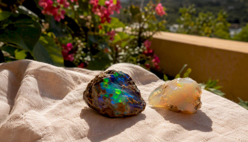 Australian Opal vs. Ethiopian Opal: Which Should You Buy?