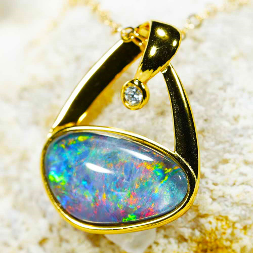 *COURTNEY LEIGH 18KT GOLD PLATED AUSTRALIAN OPAL NECKLACE