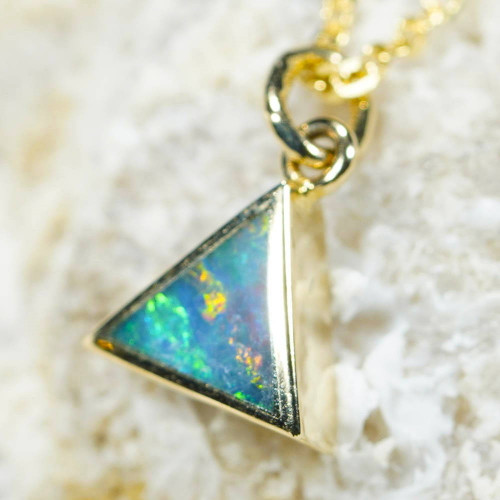* KING TUT 14KT GOLD AUSTRALIAN OPAL NECKLACE