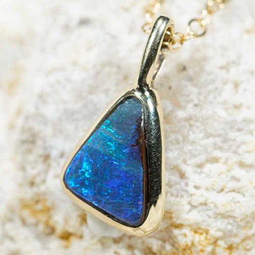 HORUS 14KT GOLD AUSTRALIAN OPAL NECKLACE