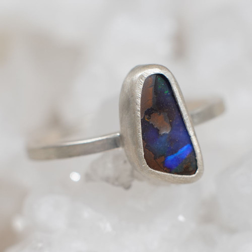 *BEACH LIFESTYLE STERLING SILVER AUSTRALIAN BOULDER OPAL RING