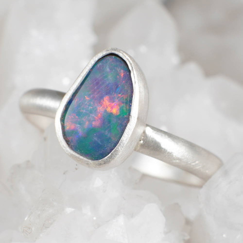 DREAM COLOR STERLING SILVER AUSTRALIAN OPAL RING