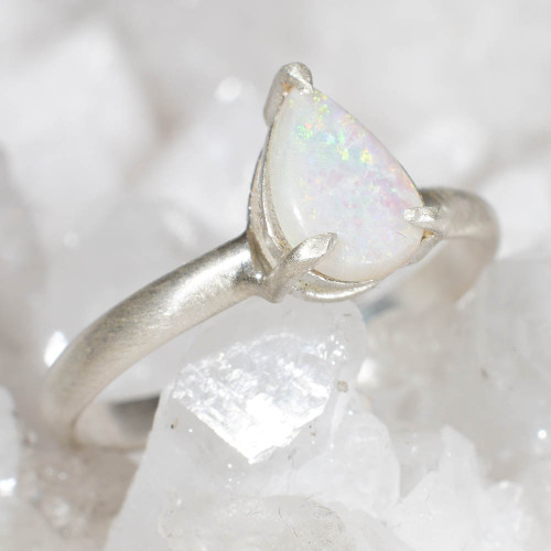 * 1 BRIGHT VORTEX STERLING SILVER AUSTRALIAN OPAL RING