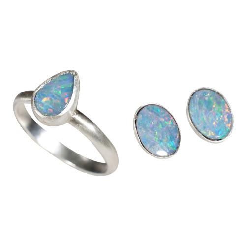 *DEVOTED PASSION STERLING SILVER OPAL JEWELLERY SET