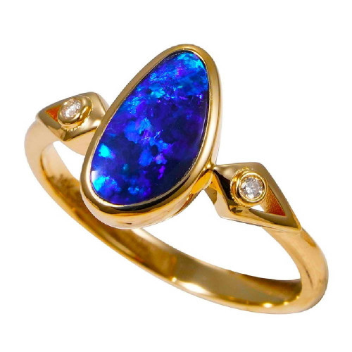* 1 DREAMY DELIGHT 14KT YELLOW GOLD & DIAMOND AUSTRALIAN OPAL RING