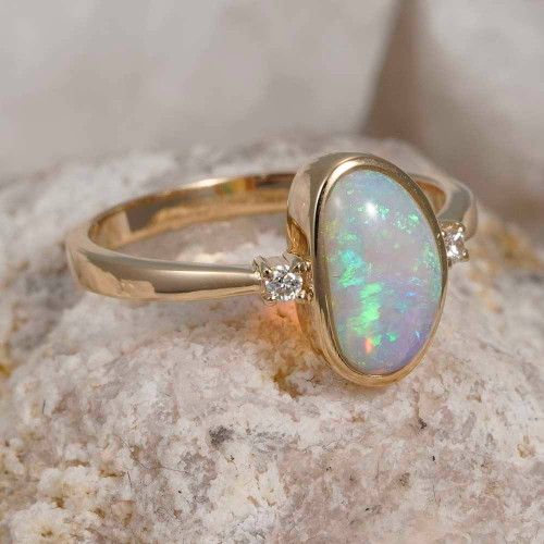 RAINBOW SERUM 14KT YELLOW GOLD & DIAMOND AUSTRALIAN WHITE OPAL RING