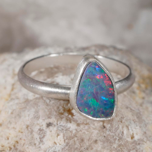 VICTORIAS LUV STERLING SILVER AUSTRALIAN OPAL RING