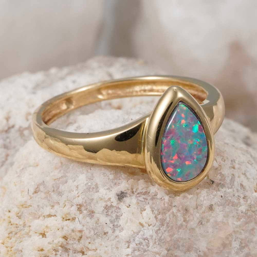 * YARA 14KT YELLOW GOLD AUSTRALIAN OPAL RING