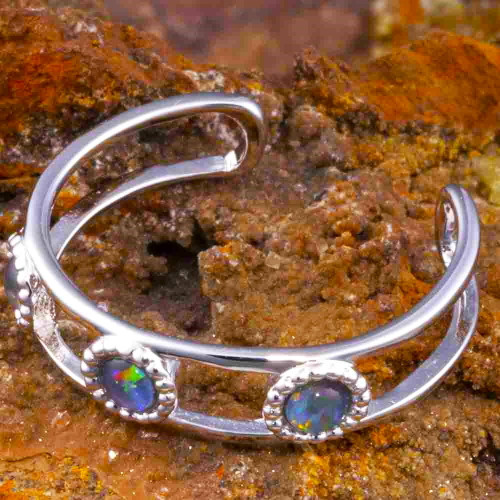 GLITZ & GLAM SILVER OPAL RING